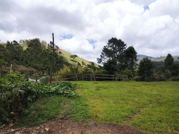 Imóvel com 3 Quartos à Venda, 235 m² em Colônia Alpina - Teresópolis