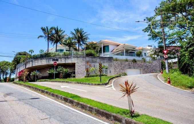 Imagem Casa de Condomínio com 8 Quartos à Venda, 1.400 m² em Ilha Do Boi - Vitória Imagem Casa de Condomínio com 8 Quartos à Venda, 1.400 m² em Ilha Do Boi - Vitória