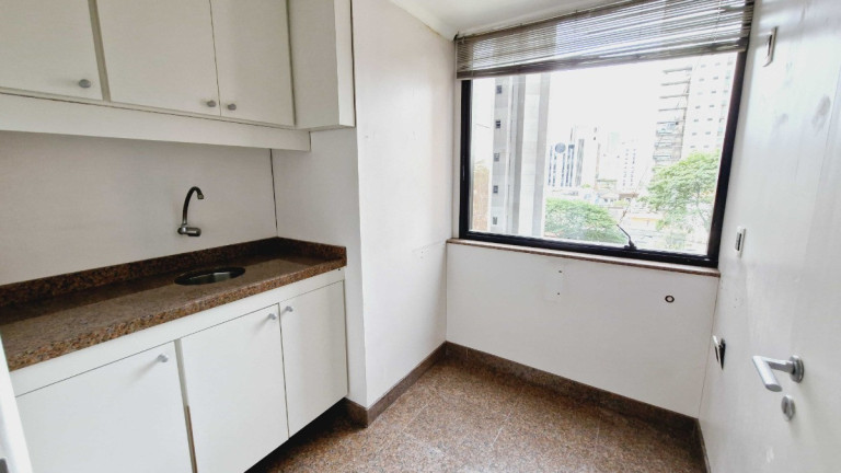 Foto do imóvel Ponto Comercial à Venda, 195 m² em Cidade Monções - São Paulo
