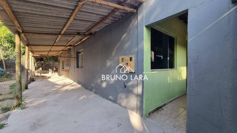 Casa com 3 Quartos para Alugar, 100 m² em Pedra Branca - São Joaquim De Bicas
