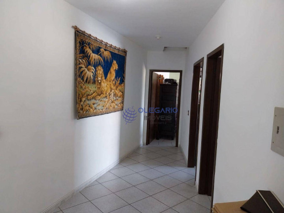 Imagem Sobrado com 3 Quartos à Venda, em Centro - Penha Imagem Sobrado com 3 Quartos à Venda, em Centro - Penha