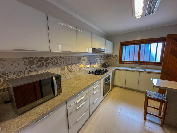 Casa com 4 Quartos à Venda, 319 m² em Centro - Xangri-lá
