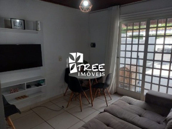 Imagem Casa com 2 Quartos à Venda, 125 m² em Parque Rodrigo Barreto - Arujá Imagem Casa com 2 Quartos à Venda, 125 m² em Parque Rodrigo Barreto - Arujá