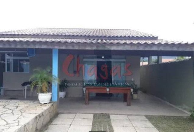 Foto do imóvel Casa com 3 Quartos à Venda, 250 m² em Pegorelli - Caraguatatuba