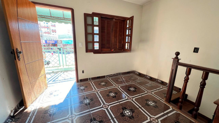 Imagem Casa com 3 Quartos à Venda, 220 m² em Samambaia Sul (samambaia) - Brasília