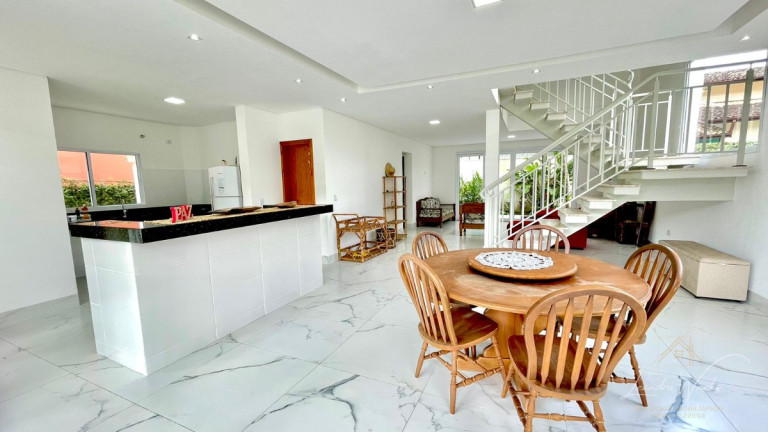 Imagem Casa de Condomínio com 4 Quartos à Venda, 500 m² em Horto Florestal - Ubatuba Imagem Casa de Condomínio com 4 Quartos à Venda, 500 m² em Horto Florestal - Ubatuba