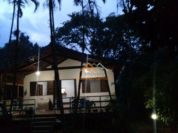Chácara com 4 Quartos à Venda, 198 m² em Massaguaçu - Caraguatatuba