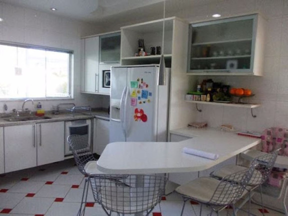 Imagem Casa com 4 Quartos à Venda, 650 m² em Jardim Itaperi - Atibaia