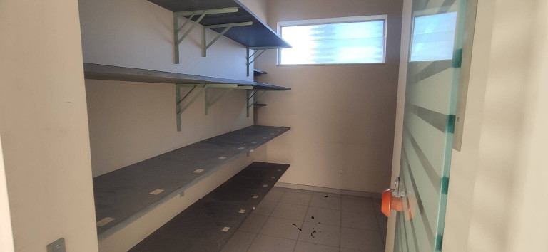 Imagem Imóvel Comercial à Venda, 600 m² em Jardim Vergueiro - Sorocaba Imagem Imóvel Comercial à Venda, 600 m² em Jardim Vergueiro - Sorocaba