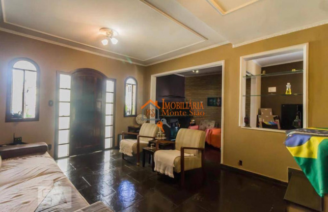 Sobrado com 4 Quartos à Venda, 325 m² em Jardim Bebedouro - Guarulhos