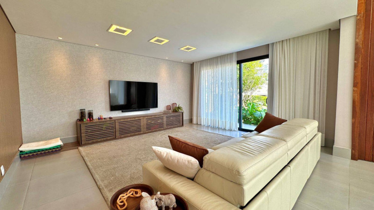 Imagem Casa com 4 Quartos à Venda, 422 m² em Santana De Parnaíba
