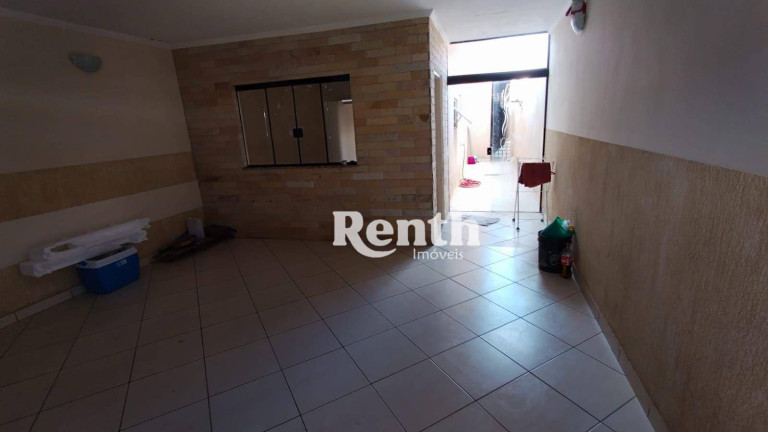 Imagem Casa com 2 Quartos à Venda, 160 m² em Parque Mãe Preta - Rio Claro