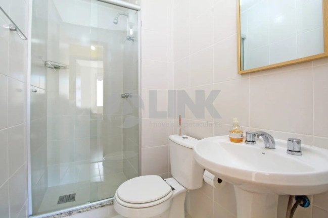 Imagem Apartamento com 2 Quartos à Venda, 62 m² em Passo Da Areia - Porto Alegre Imagem Apartamento com 2 Quartos à Venda, 62 m² em Passo Da Areia - Porto Alegre