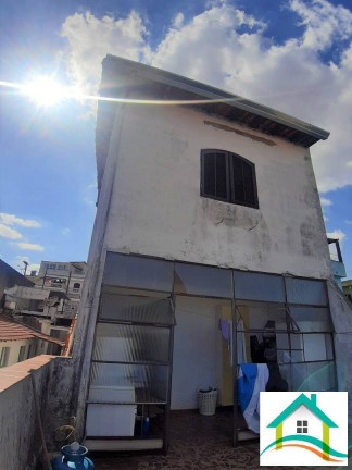 Imagem Casa com 3 Quartos à Venda, 255 m² em Vila Palmares - Santo André
