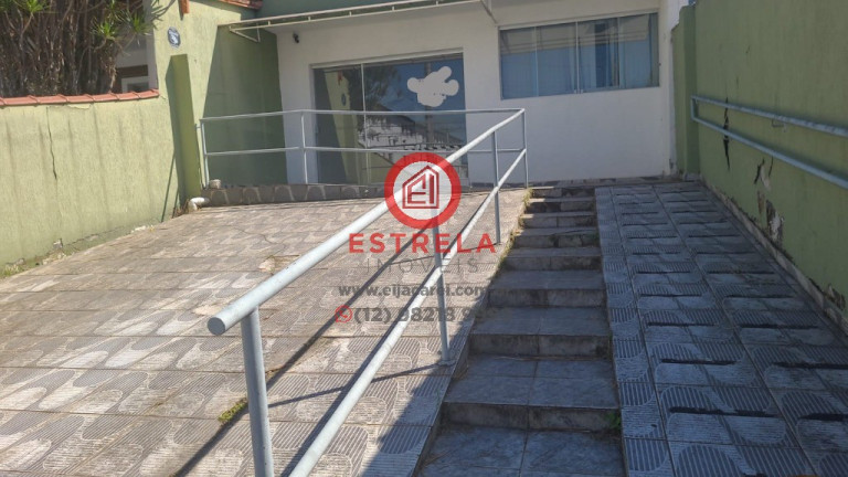 Sala Comercial à Venda, 200 m² em Vila Pinheiro - Jacareí