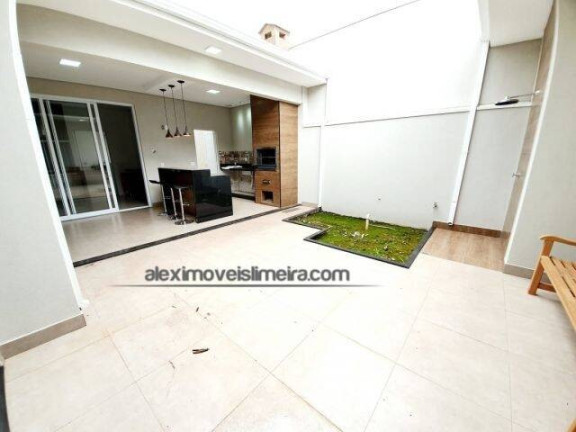 Imagem Casa de Condomínio com 3 Quartos à Venda, em Limeira Imagem Casa de Condomínio com 3 Quartos à Venda, em Limeira