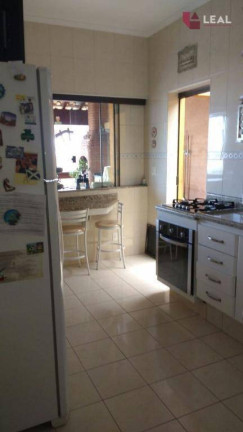Imagem Casa com 3 Quartos à Venda, 240 m² em Colinas De Santa Bárbara - Pouso Alegre Imagem Casa com 3 Quartos à Venda, 240 m² em Colinas De Santa Bárbara - Pouso Alegre