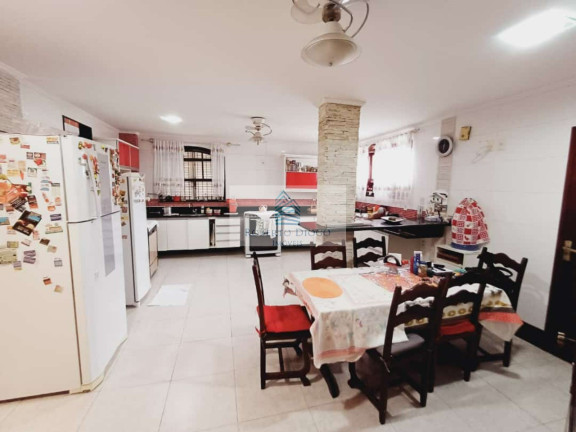 Imagem Casa com 5 Quartos à Venda, 300 m² em Taquara - Rio De Janeiro Imagem Casa com 5 Quartos à Venda, 300 m² em Taquara - Rio De Janeiro