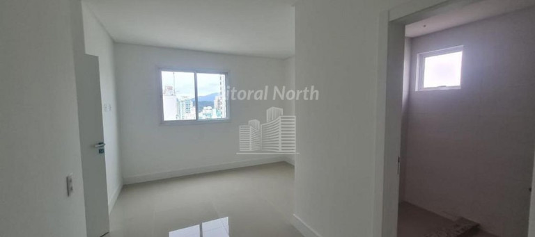 Imagem Apartamento com 3 Quartos à Venda, 131 m² em Centro - Balneário Camboriú Imagem Apartamento com 3 Quartos à Venda, 131 m² em Centro - Balneário Camboriú