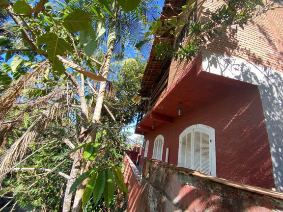 Imagem Casa com 4 Quartos à Venda, 200 m² em Iucas - Teresópolis