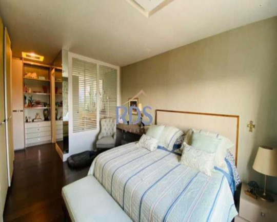 Imagem Apartamento com 3 Quartos à Venda, 251 m² em Campo Belo - São Paulo Imagem Apartamento com 3 Quartos à Venda, 251 m² em Campo Belo - São Paulo
