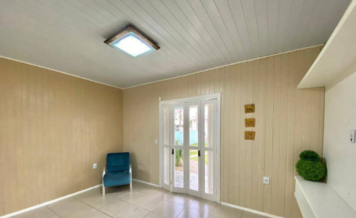 Imagem Casa com 3 Quartos à Venda, 220 m² em Zona Nova - Capão Da Canoa