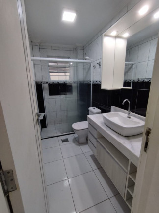 Imagem Apartamento com 2 Quartos à Venda, 65 m² em Embaré - Santos