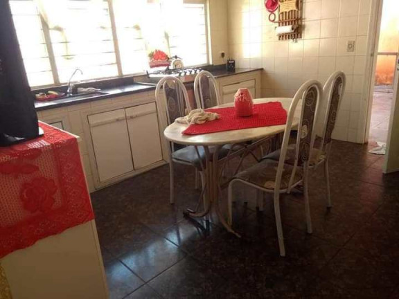 Imagem Casa com 2 Quartos à Venda, 210 m² em Moreiras - Piedade