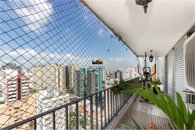 Imagem Apartamento com 3 Quartos à Venda,  em Moema - São Paulo