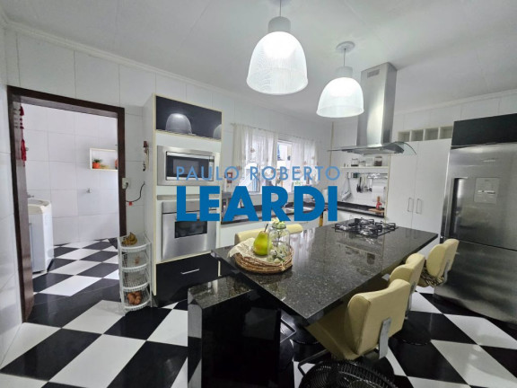 Sobrado com 3 Quartos à Venda, 143 m² em Vila Floresta - Santo André