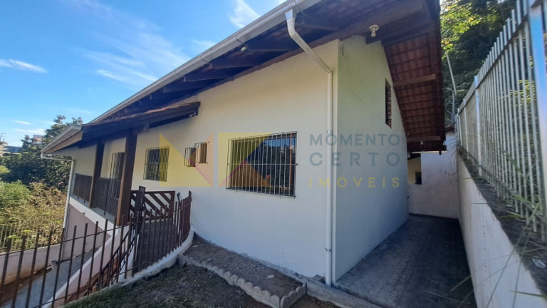 Imagem Casa com 3 Quartos à Venda, 186 m² em Escola Agrícola - Blumenau