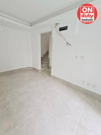 Imagem Casa de Vila com 3 Quartos à Venda, 190 m² em Gonzaga - Santos Imagem Casa de Vila com 3 Quartos à Venda, 190 m² em Gonzaga - Santos