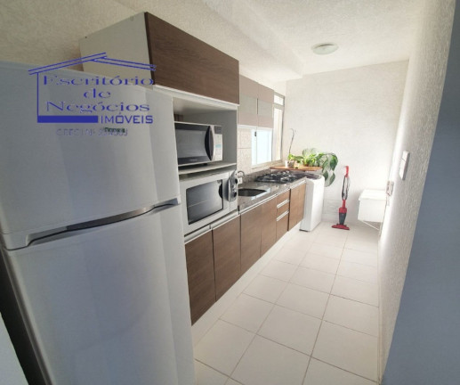 Imagem Imóvel com 2 Quartos à Venda, 40 m² em Cavalhada - Porto Alegre