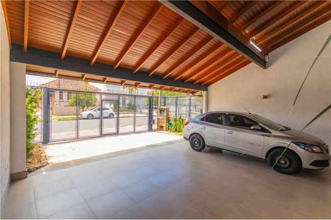 Imagem Casa com 3 Quartos à Venda, 220 m² em Partenon - Porto Alegre