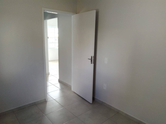 Imagem Casa com 2 Quartos para Alugar, em Arapongas Imagem Casa com 2 Quartos para Alugar, em Arapongas