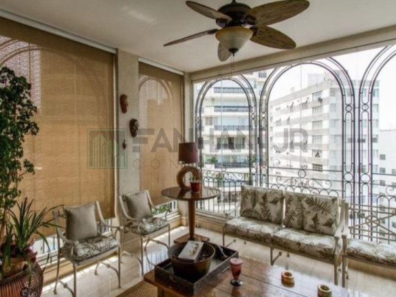 Imóvel com 3 Quartos à Venda, 350 m² em Cerqueira César - São Paulo