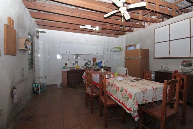 Imagem Casa com 4 Quartos à Venda, 300 m² em Glória - Porto Alegre