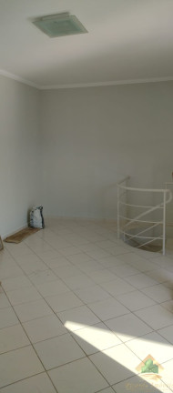 Imagem Cobertura com 3 Quartos à Venda, 170 m² em Centro - Ubatuba