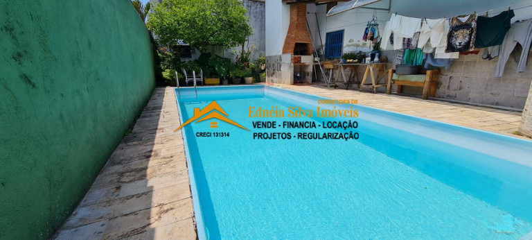 Imagem Casa com 3 Quartos à Venda, 330 m² em Itaóca - Mongaguá Imagem Casa com 3 Quartos à Venda, 330 m² em Itaóca - Mongaguá