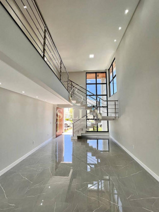 Imagem Casa de Condomínio com 4 Quartos à Venda, 264 m² em Santa Regina - Camboriú Imagem Casa de Condomínio com 4 Quartos à Venda, 264 m² em Santa Regina - Camboriú