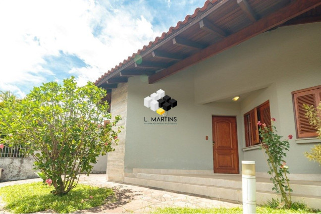Imagem Casa com 3 Quartos à Venda, 213 m² em Chácara Das Pedras - Porto Alegre