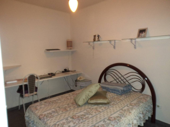 Imagem Casa com 3 Quartos à Venda,  em Vila Canero - São Paulo