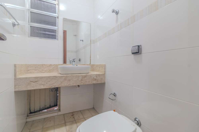 Imagem Apartamento com 3 Quartos à Venda, 93 m² em Higienópolis - Porto Alegre
