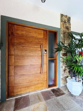 Imagem Casa com 4 Quartos à Venda, 320 m² em Pousada Dos Bandeirantes - Carapicuíba Imagem Casa com 4 Quartos à Venda, 320 m² em Pousada Dos Bandeirantes - Carapicuíba