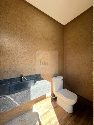 Imagem Casa com 3 Quartos à Venda, 209 m² em Setor Faiçalville - Goiânia Imagem Casa com 3 Quartos à Venda, 209 m² em Setor Faiçalville - Goiânia