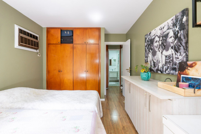 Imagem Imóvel com 4 Quartos à Venda, 180 m² em Vila Andrade - São Paulo Imagem Imóvel com 4 Quartos à Venda, 180 m² em Vila Andrade - São Paulo