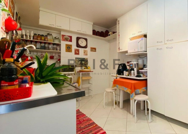 Imagem Apartamento com 3 Quartos à Venda, 110 m² em Moema - São Paulo