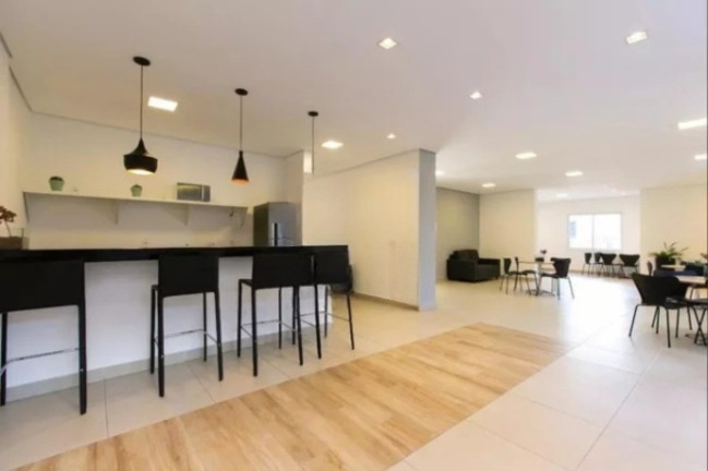 Imagem Imóvel com 2 Quartos à Venda, 37 m² em Itaquera - São Paulo Imagem Imóvel com 2 Quartos à Venda, 37 m² em Itaquera - São Paulo