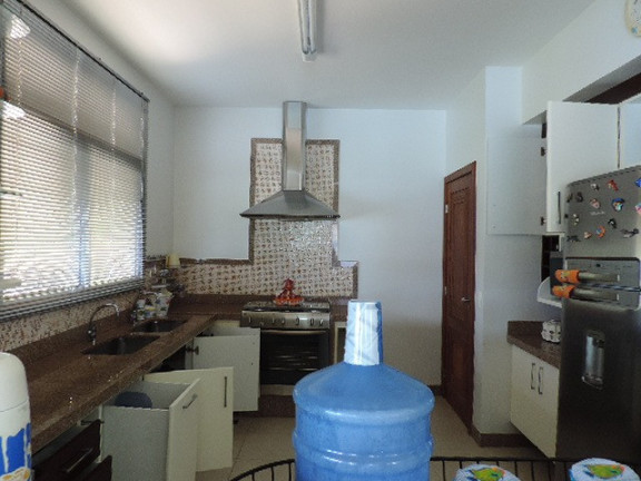 Imagem Casa com 4 Quartos à Venda, 438 m² em Pontal (cunhambebe) - Angra Dos Reis