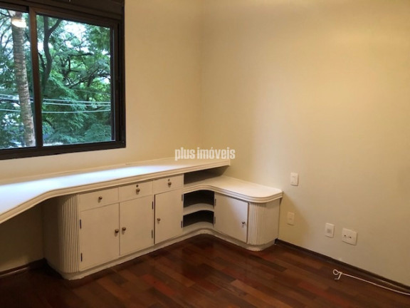 Imagem Apartamento com 4 Quartos para Alugar, 252 m² em Campo Belo - São Paulo Imagem Apartamento com 4 Quartos para Alugar, 252 m² em Campo Belo - São Paulo